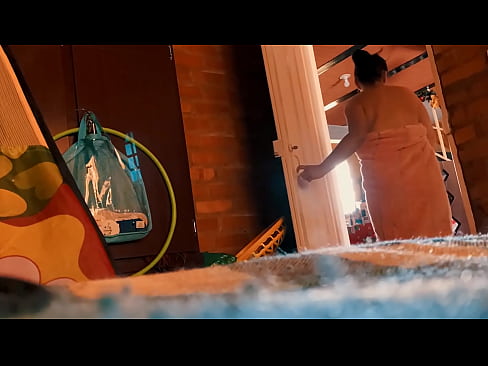 ❤️ મારા કાકા શાવરમાં મારી પાછળ આવે છે, જ્યારે હું સ્નાન કરું છું ત્યારે તે મને ચુદાઈ જાય છે. ️❌  સેક્સ  ❌❤